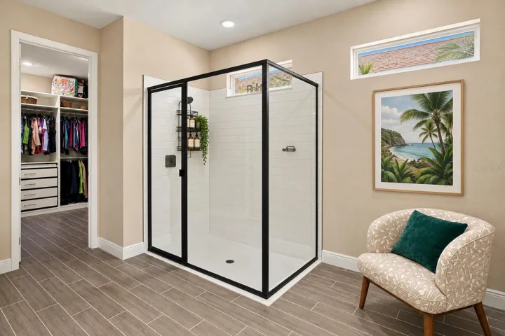 Walk-In Curbless Shower
