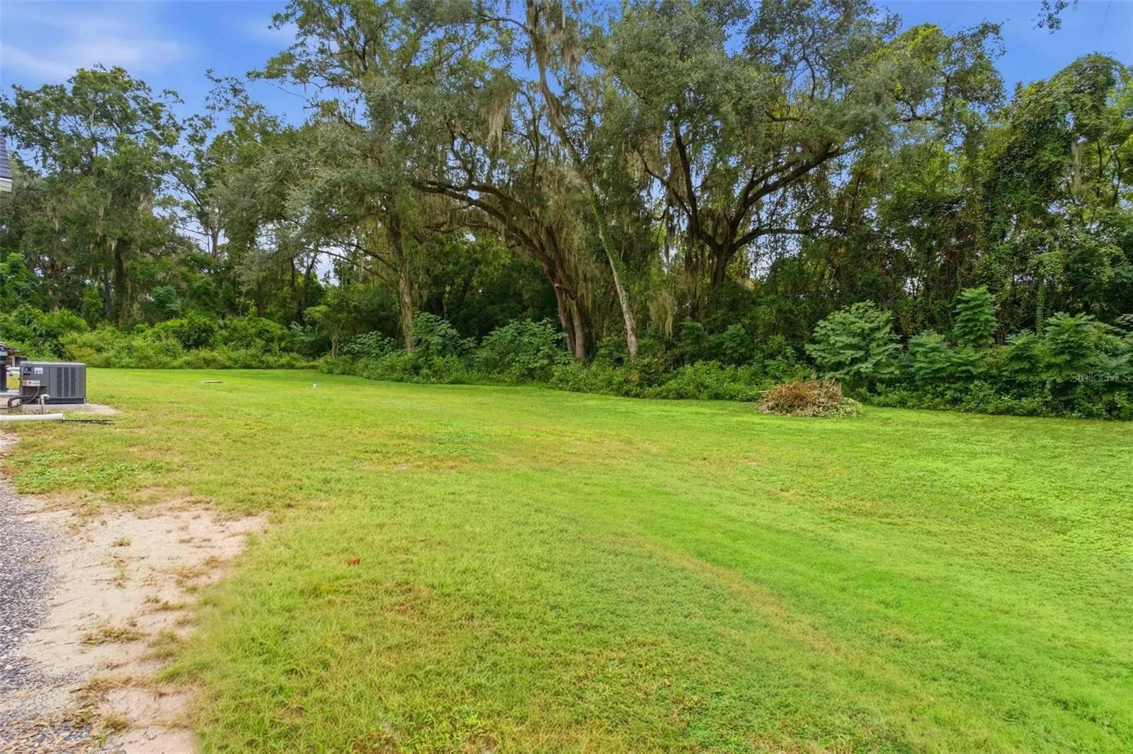 1.2 stunning acres