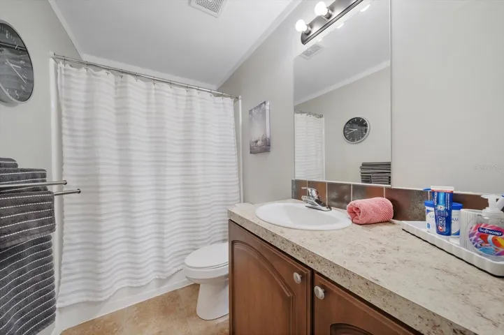2nd Bathroom