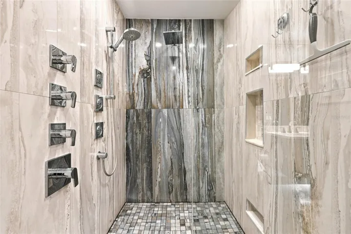 large shower ensuite