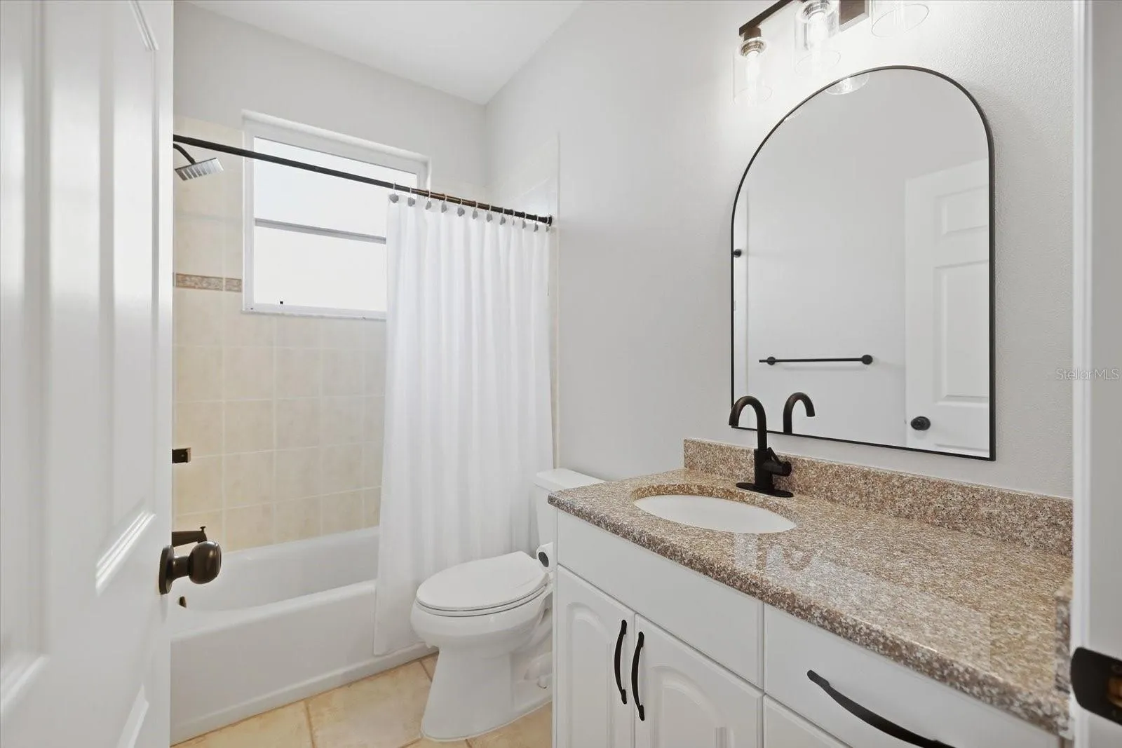 Jack &amp; Jill Bath