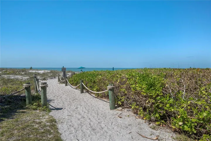 Entrance to beach at Seaplace