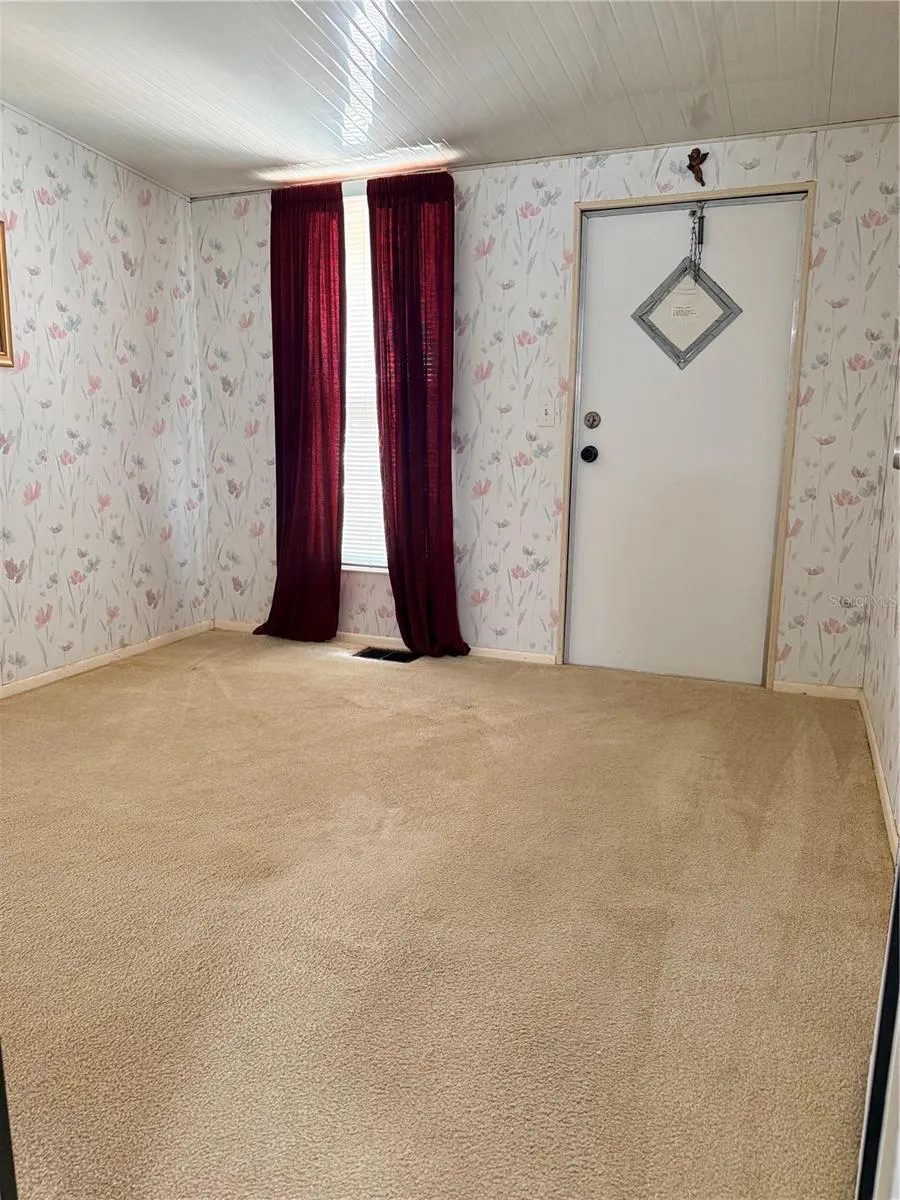 Study/Den Area
