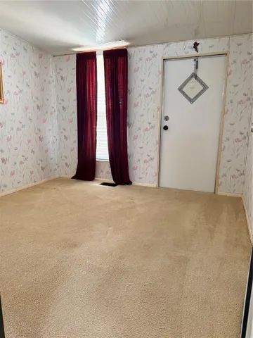 Study/Den Area