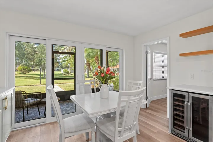 Meals Overlooking Your Green Courtyard