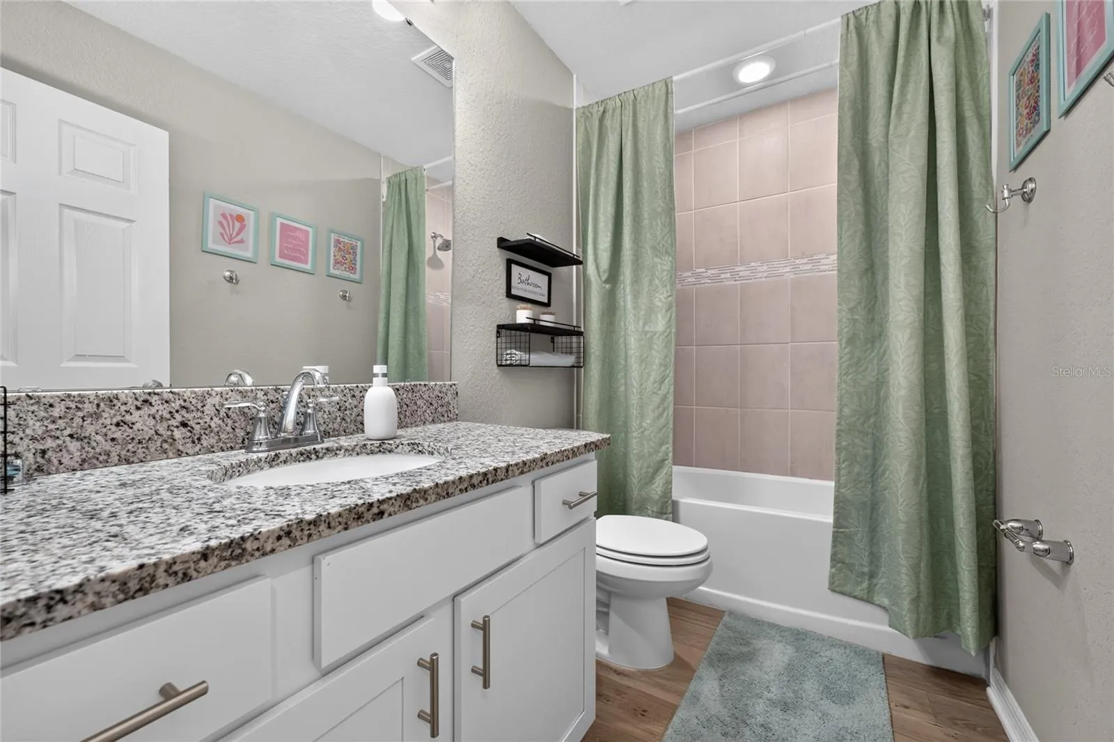 second 3 bathroom