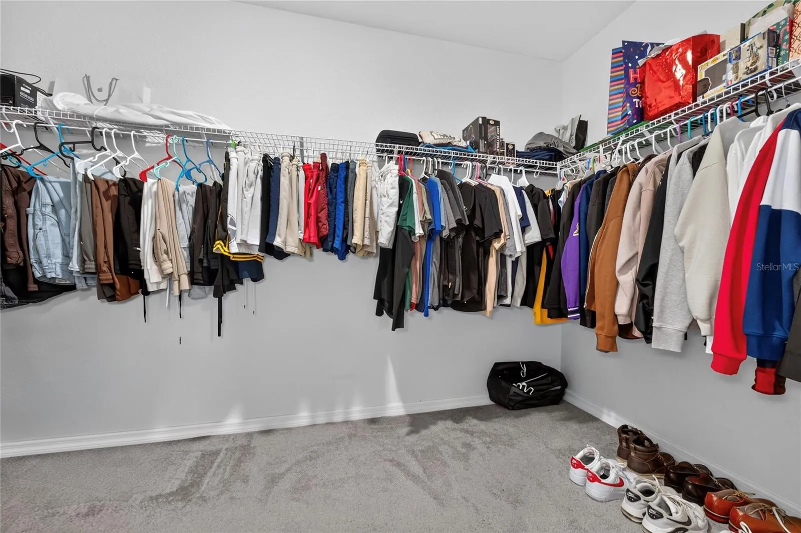 Walk in closet