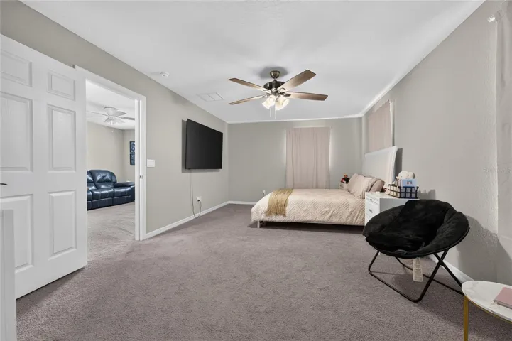 Den Studio Bonus Room