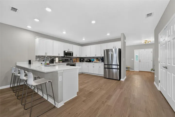 Back to front kitchen and storage