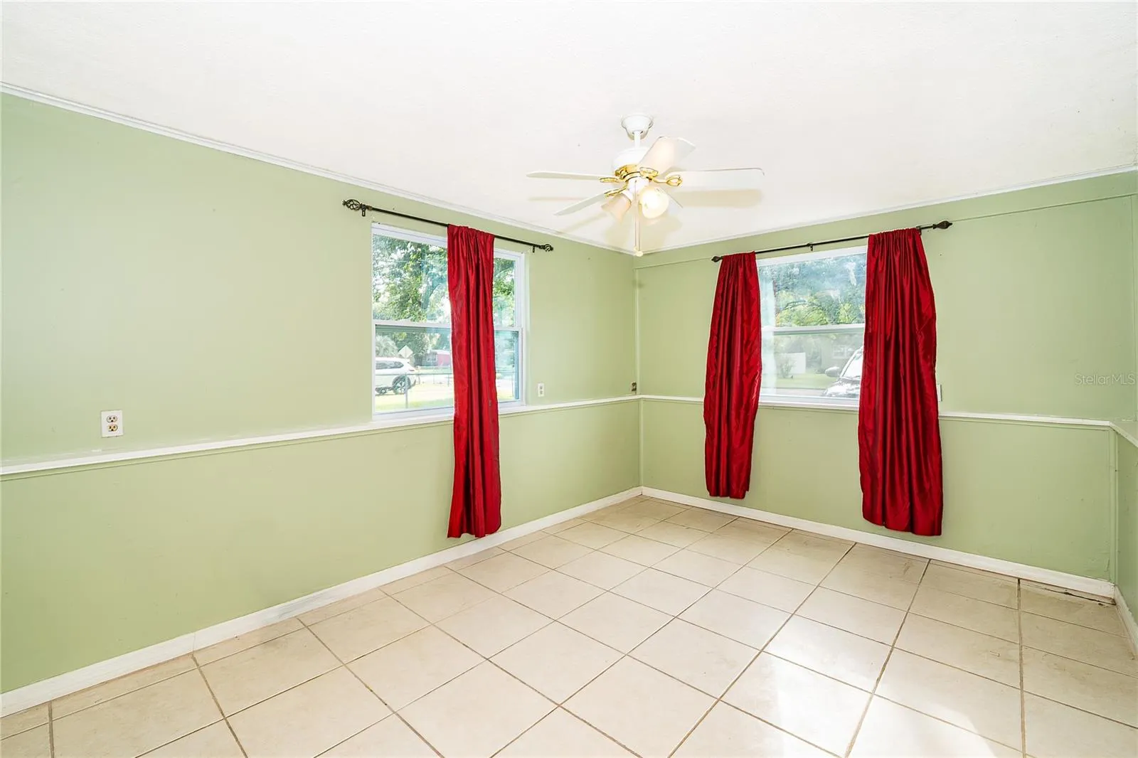Large Primary Bedroom