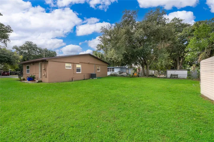 Lots of Room for a Boat, Camper-Great Sized Yard