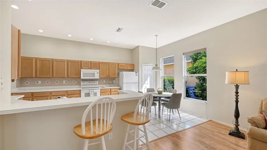 breakfast bar