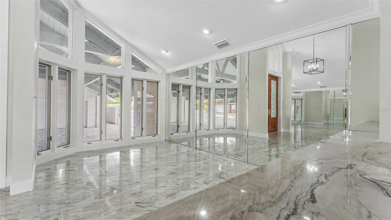 Entryway Seating Area
