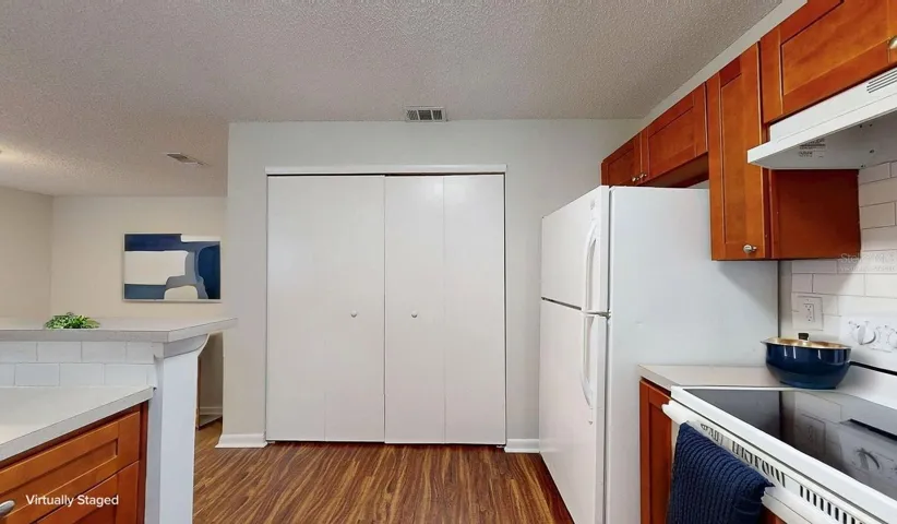 Virtually Staged