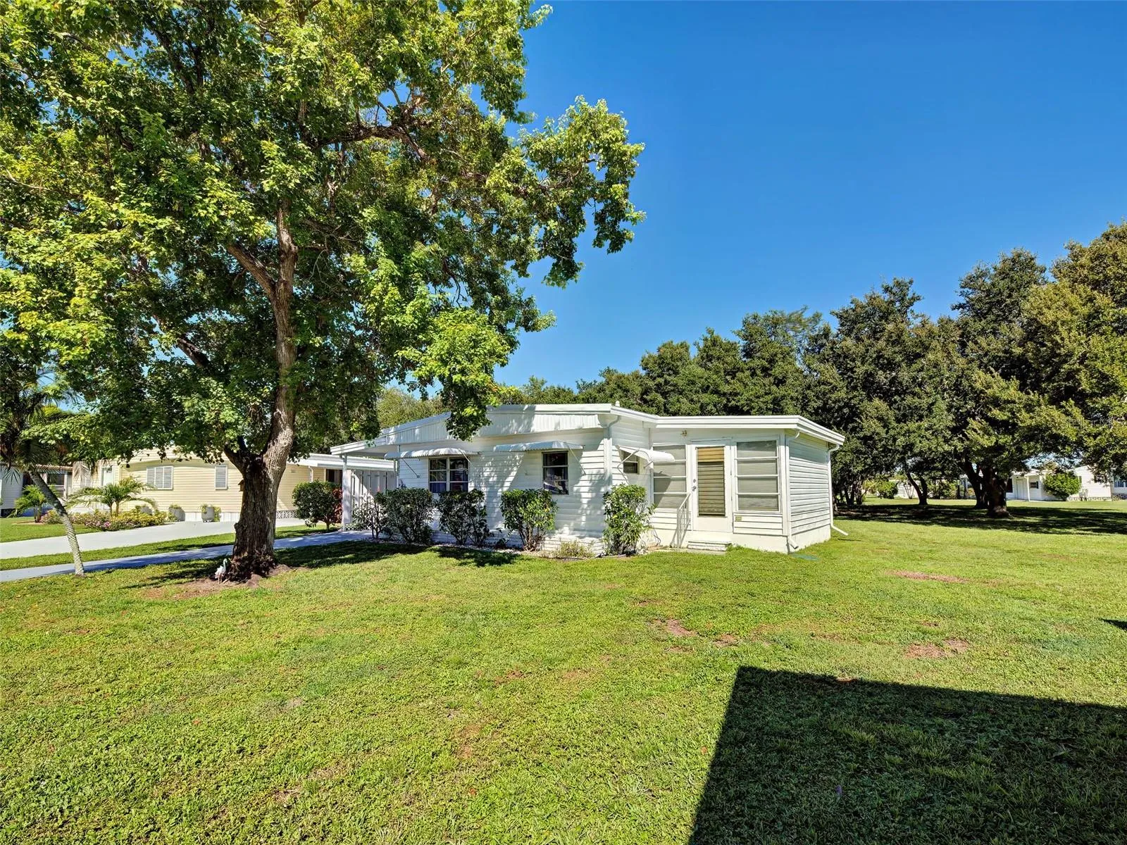 Front exterior - Note SIZE of lot!