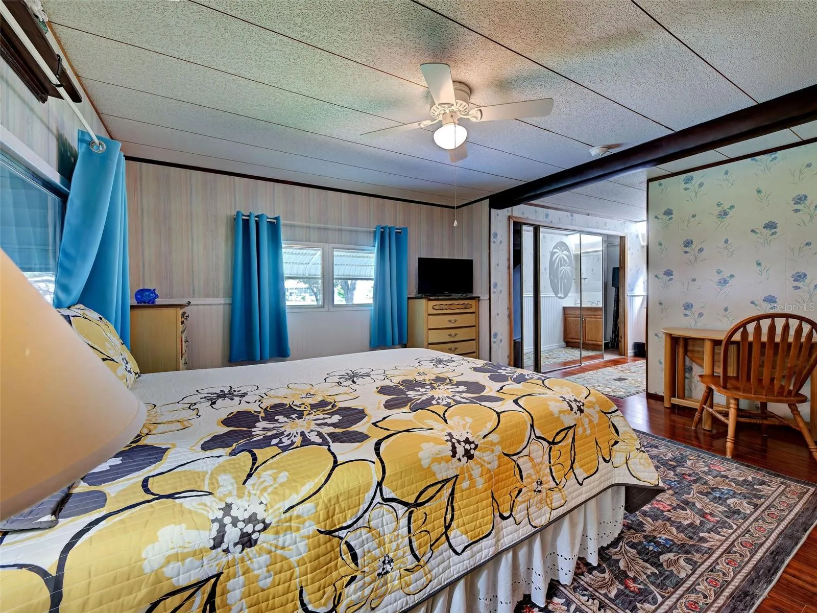 Guest (2nd) Bedroom