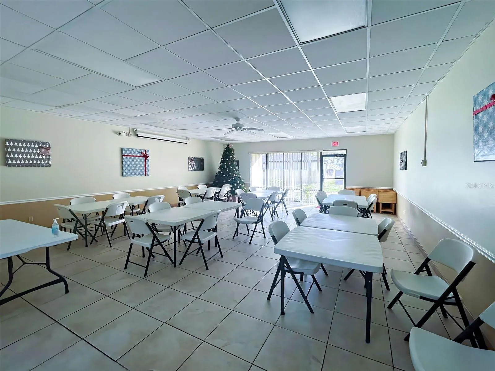 Clubhouse Gathering Area