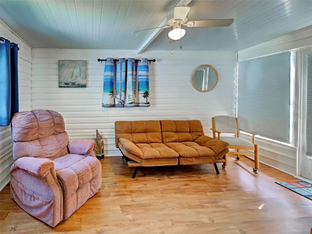 Florida Room (with separate AC)