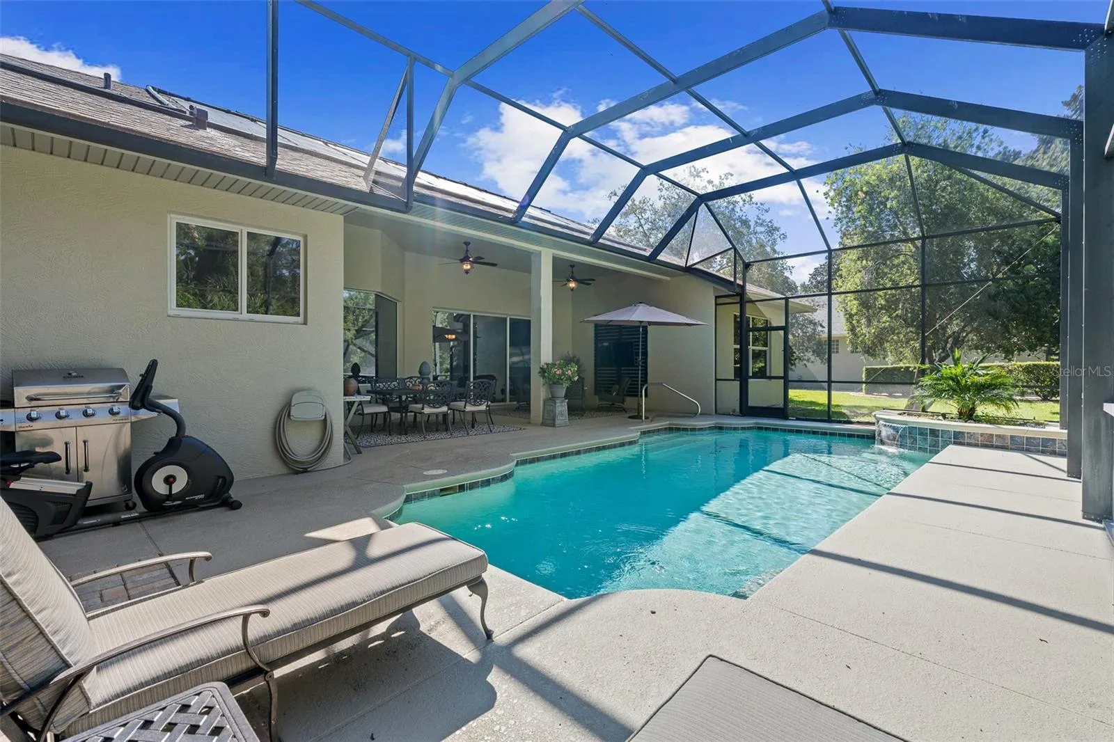 Lanai/Pool