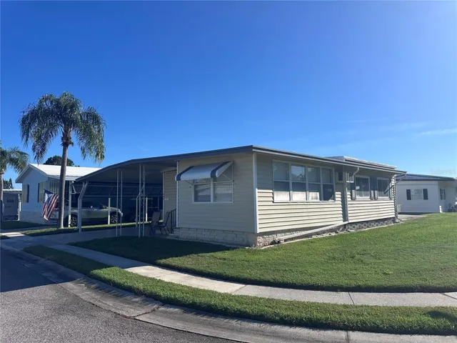 Corner lot