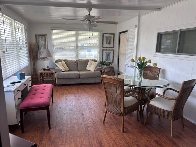 Flex room