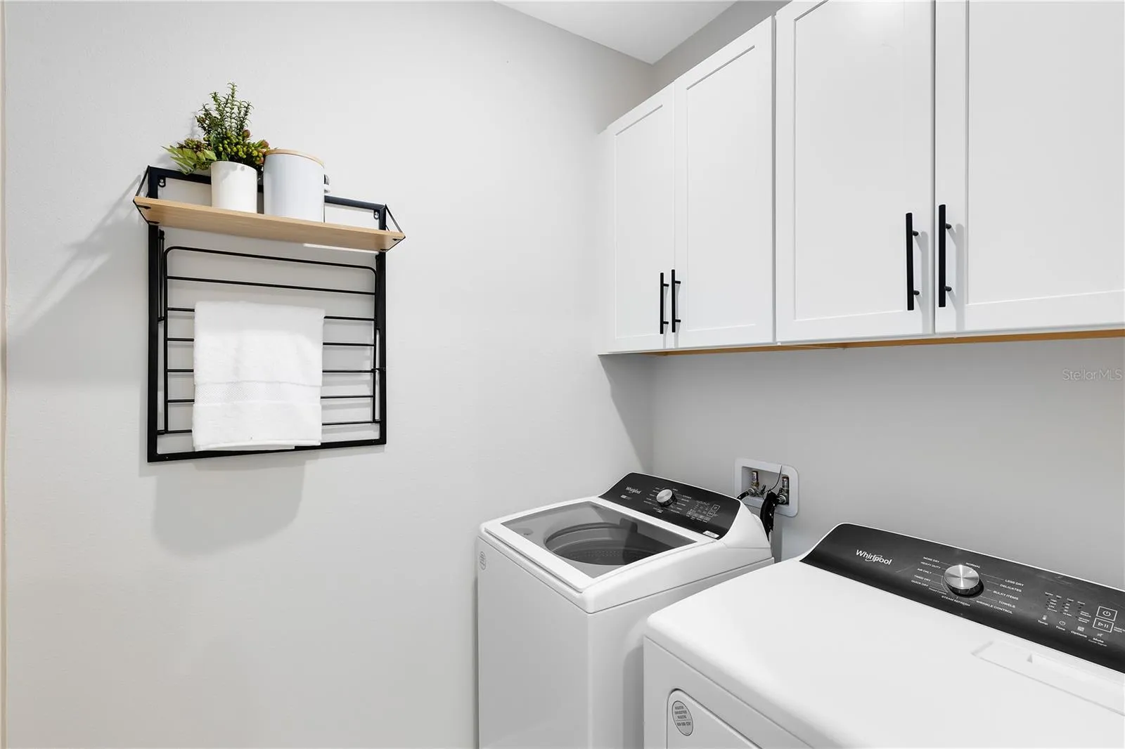 Model Home Design Only. Pictures and furnishings are for illustrative purposes only. Elevations, colors and options may vary. Furniture is for model home staging only.