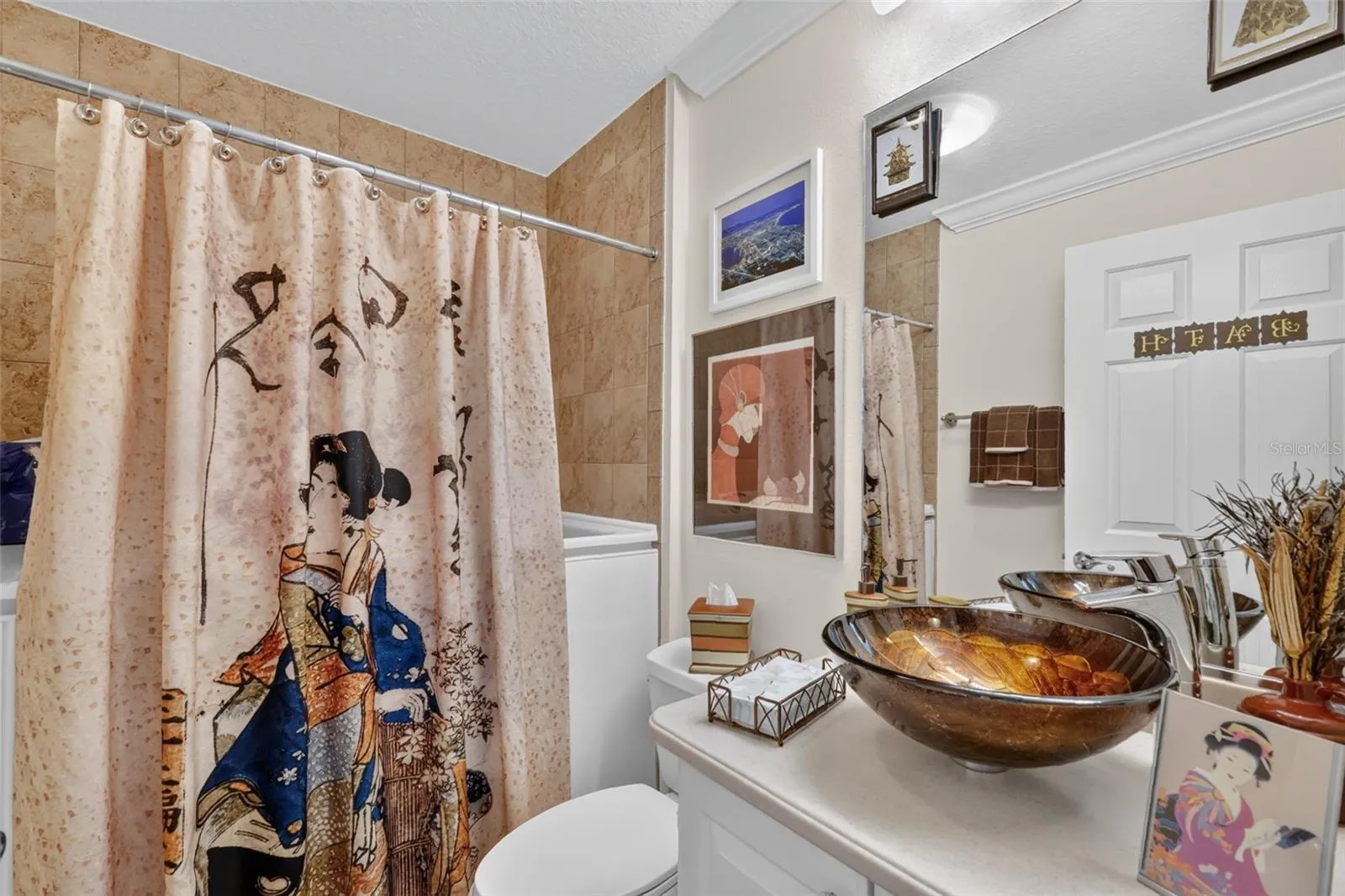 Walk-in Tub/Shower
