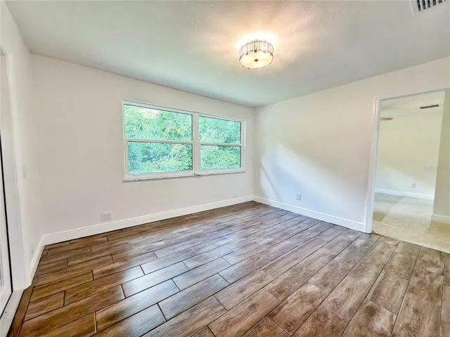 Den / Dining