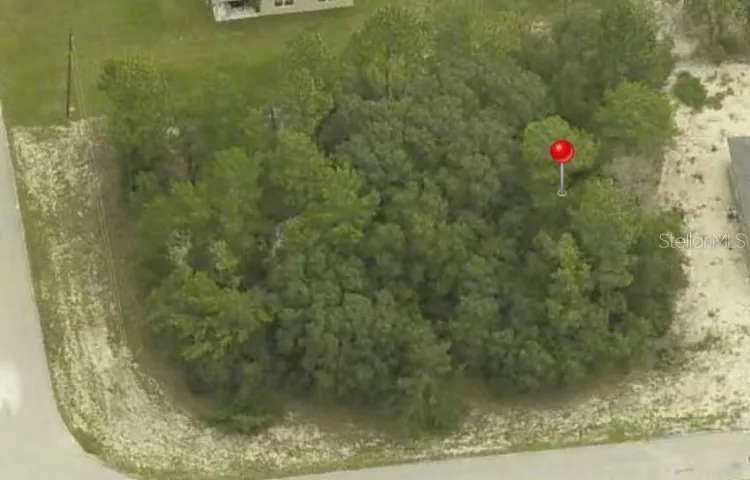 Vacant residential lot in Marion Oaks