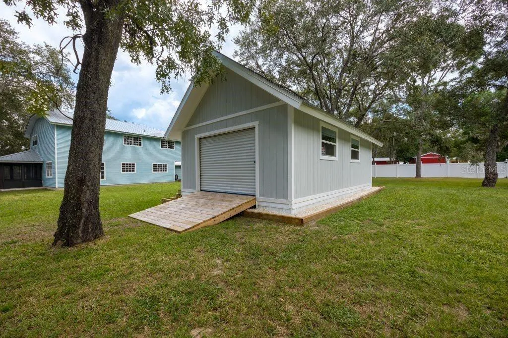 barn shed