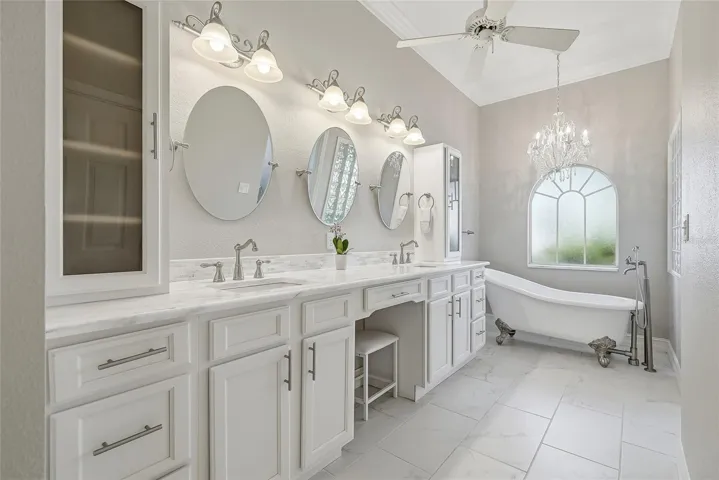 Oh my, the primary bathroom is an absolute dream.