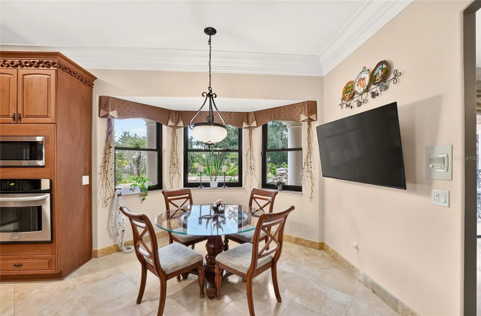 Breakfast Nook