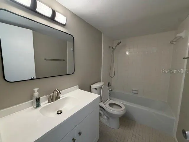 Main Bathroom