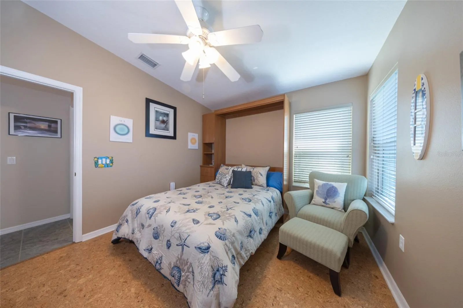 Second Guest Bedroom w/Murphy Bed