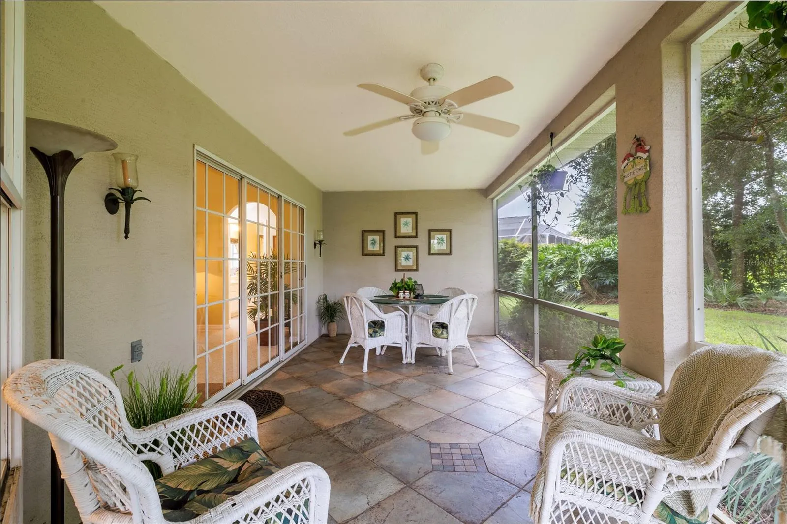 Screened Rear Porch
