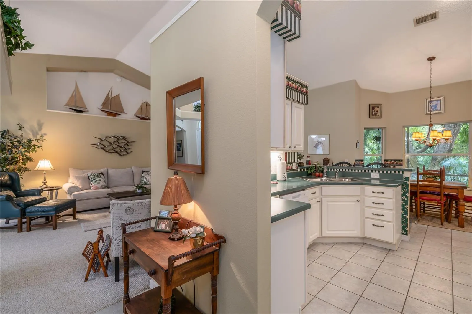 Living Room/Kitchen