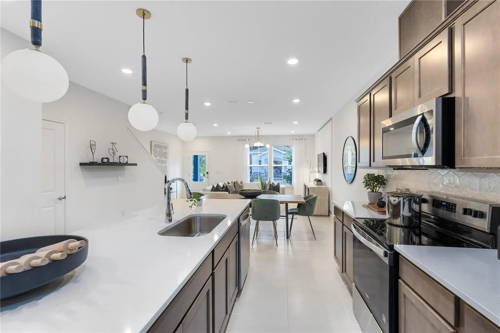 Model Home Design Only. Pictures and furnishings are for illustrative purposes only. Elevations, colors and options may vary. Furniture is for model home staging only.