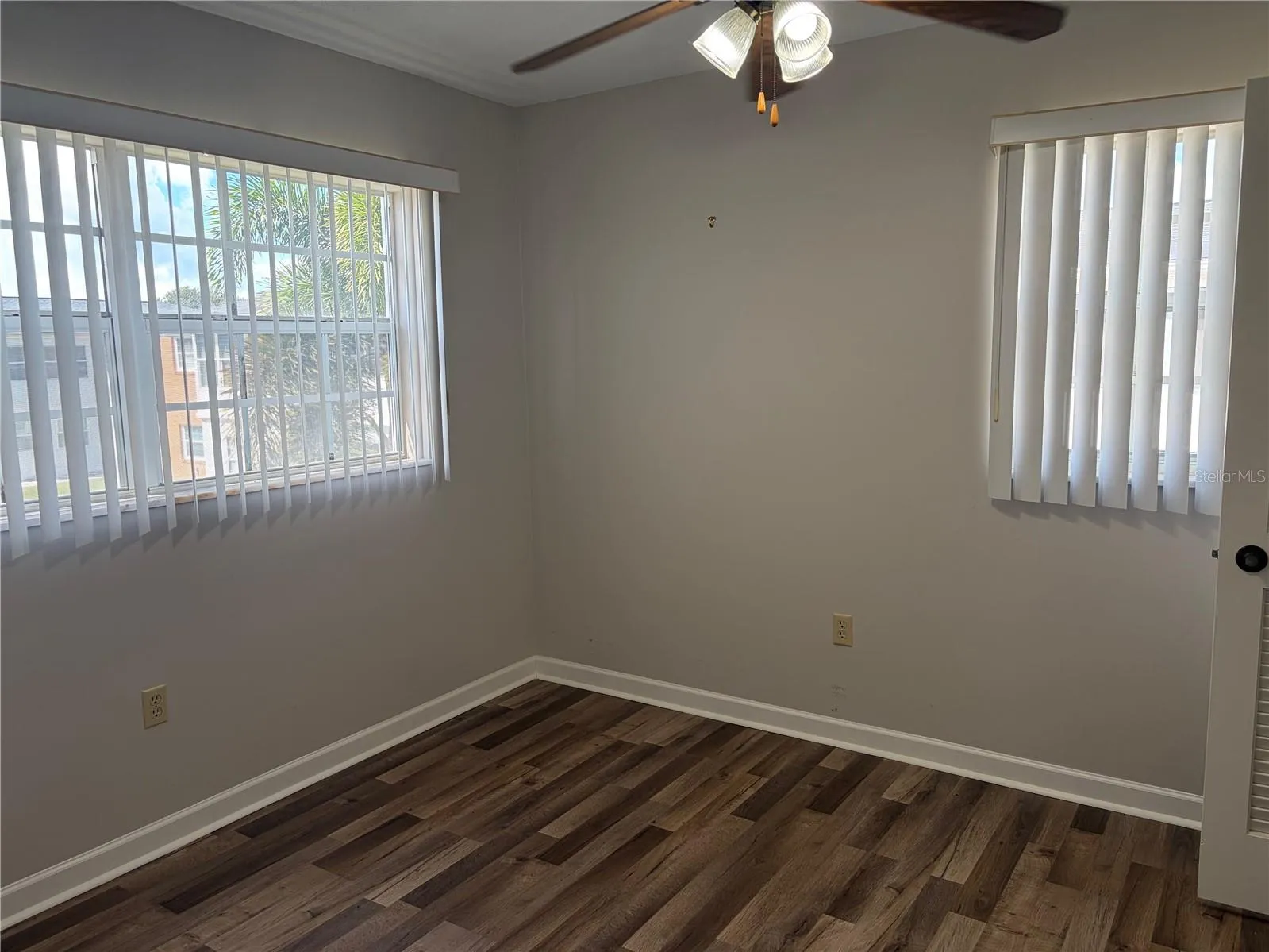 Guest bedroom