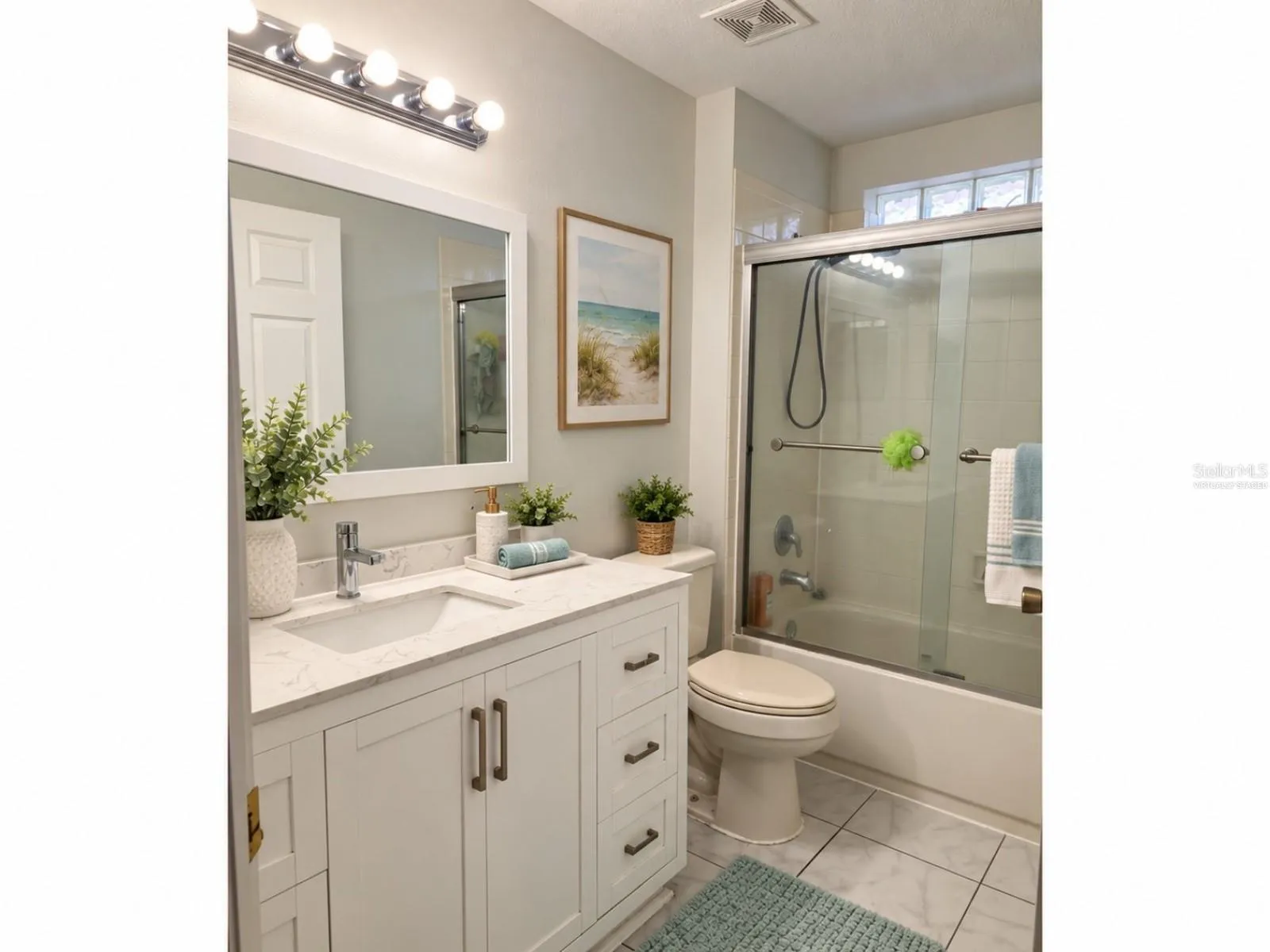 Virtually Staged - 2nd Bathroom