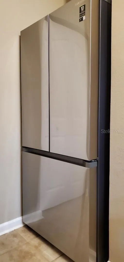 REFRIGERATOR
