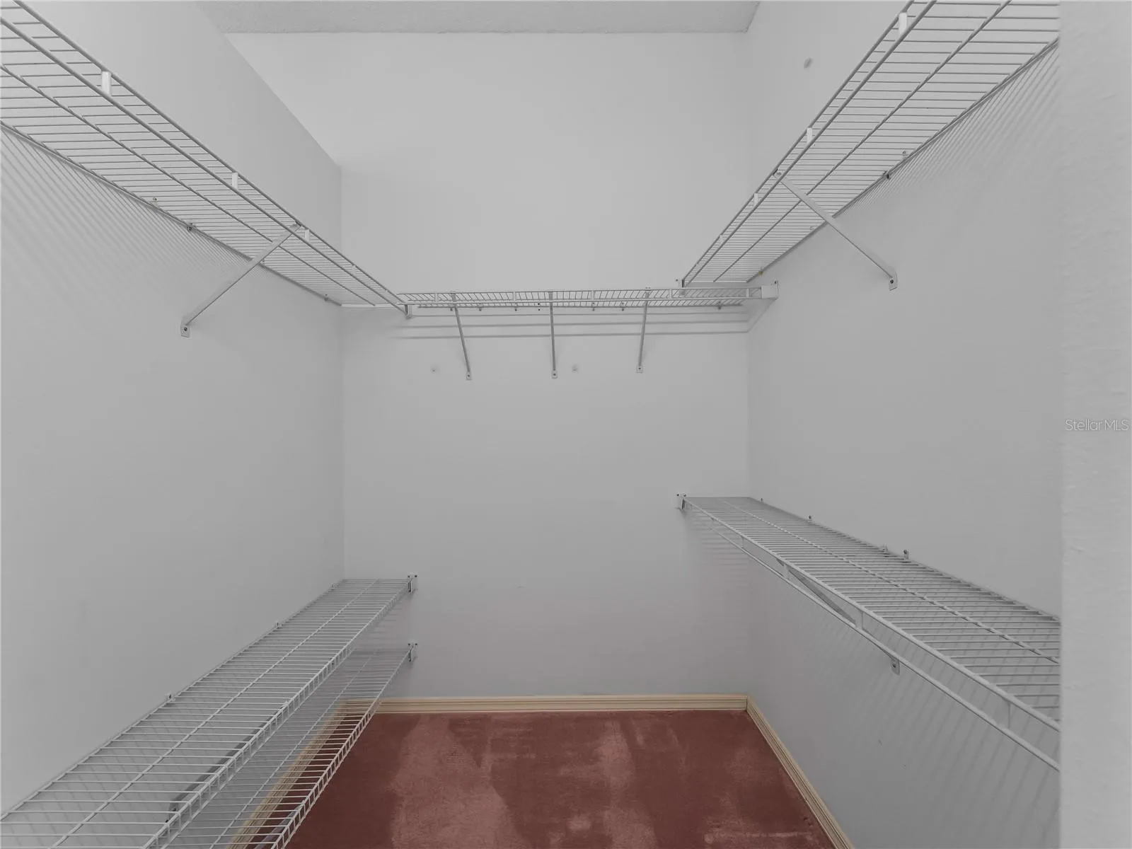 Her Walk In Closet
