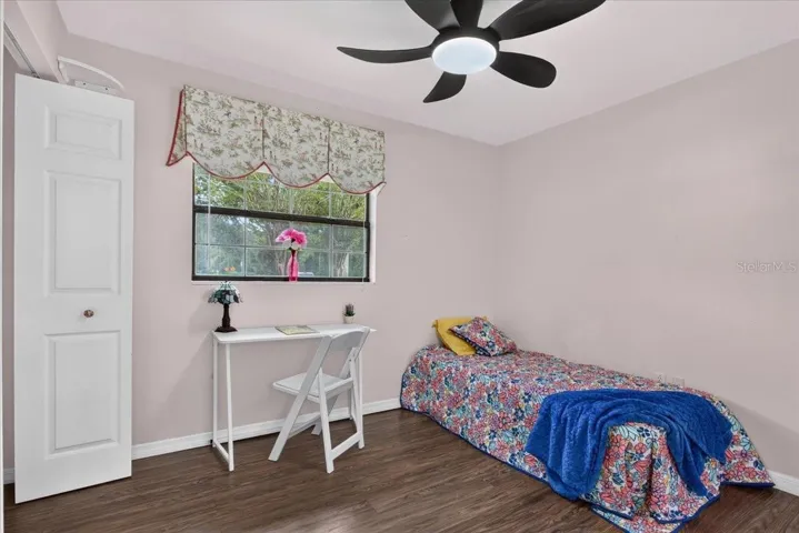 2nd Bedroom