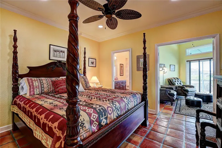 1st Floor ensuit Bedroom