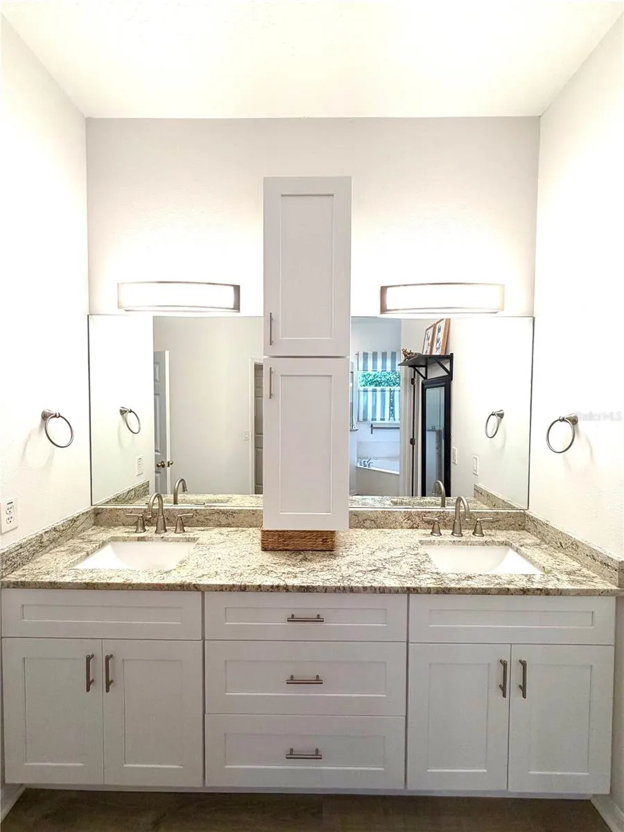 Master Bath Dual sinks