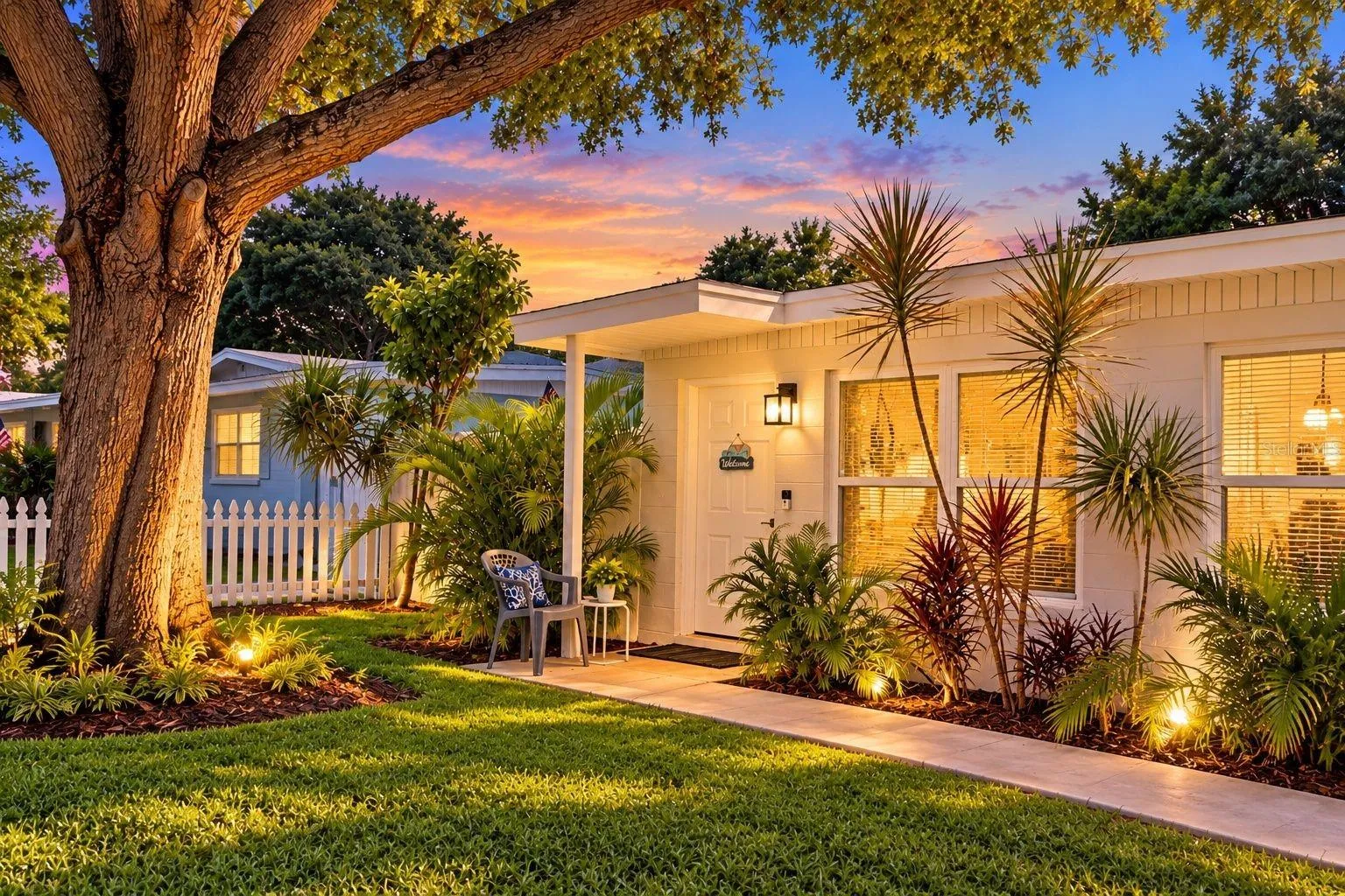 Welcome to 8514 93rd Ave — a beautifully refreshed 3-bedroom home in the Seminole/Bardmoor area.