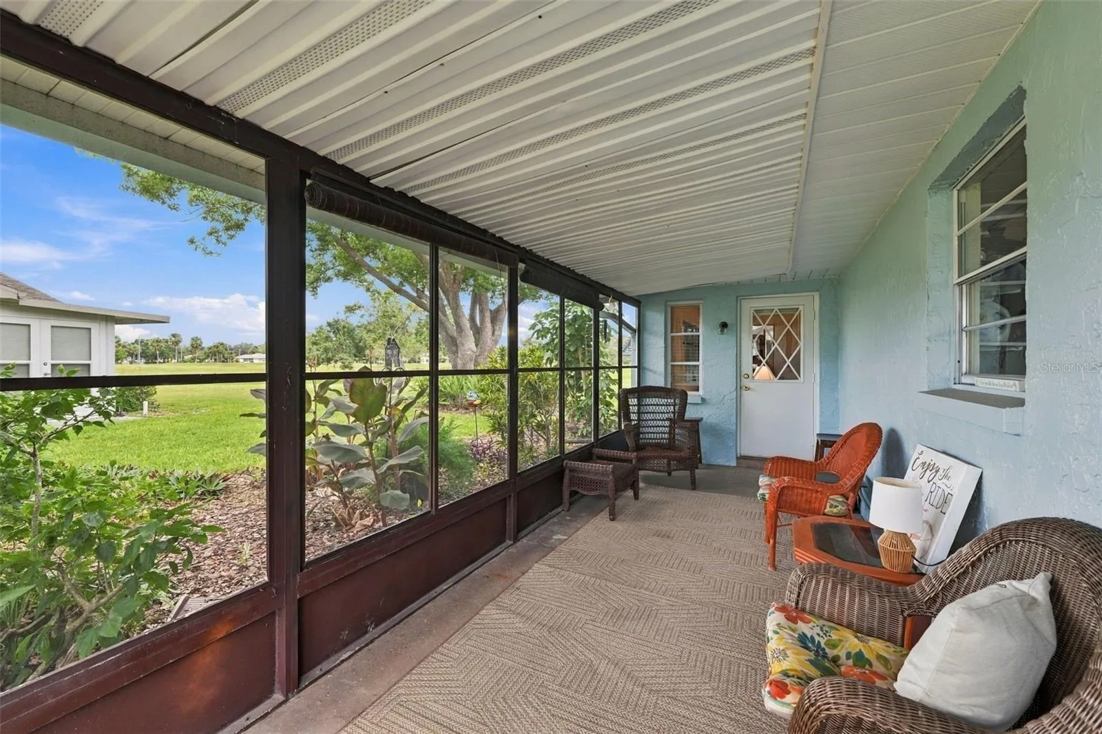Screened in lanai