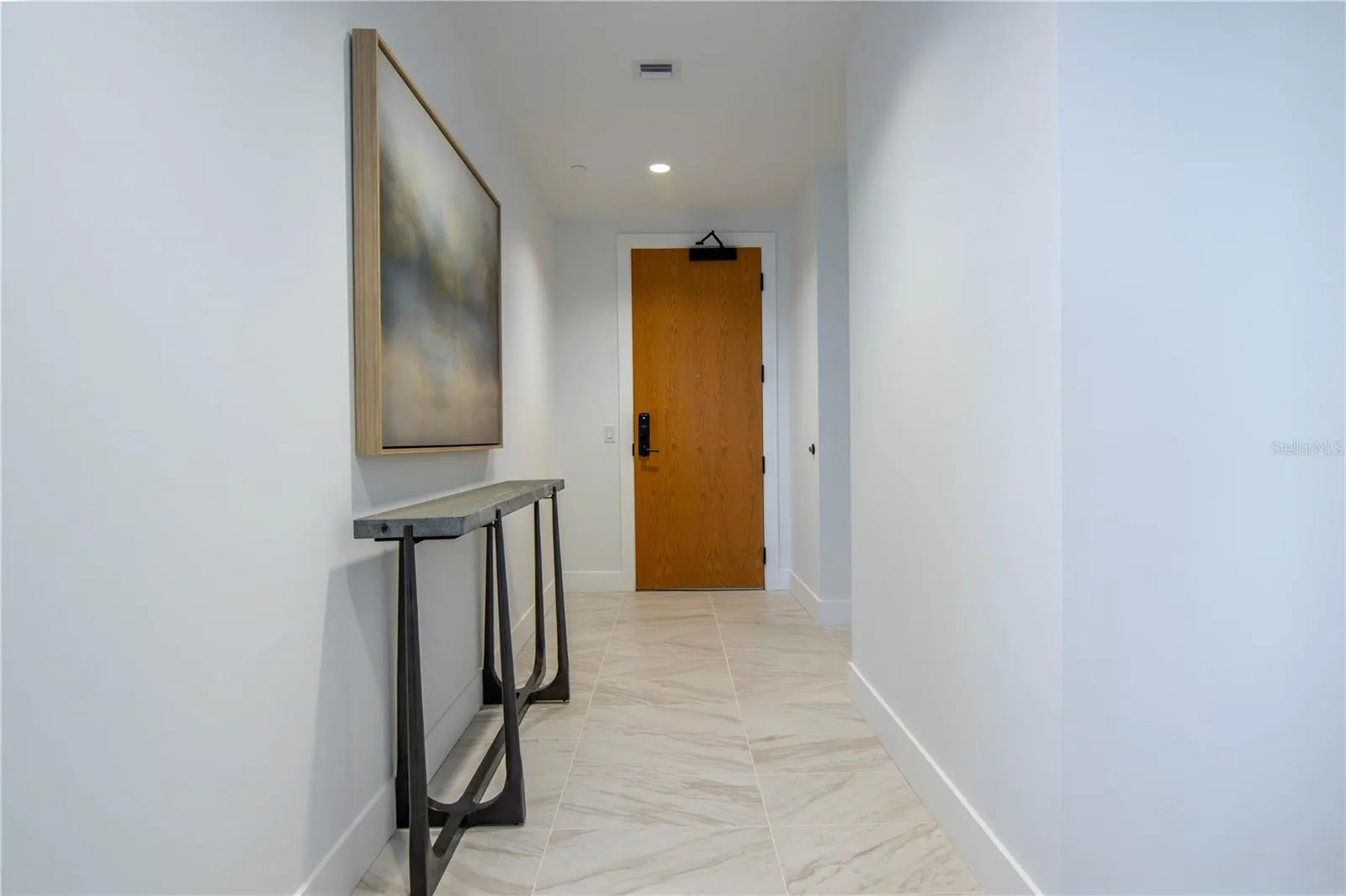 Entryway to 1503