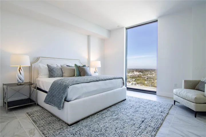 Primary suite