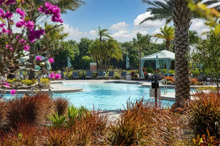 Community pool