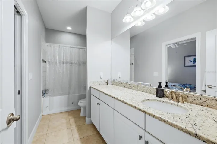 2nd bathroom